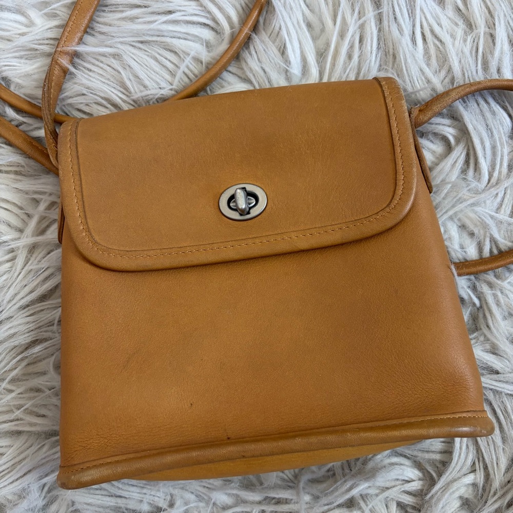 Vintage Coach Camel Tan Tango Crossbody Bag 9049 - Picture 11 of 11